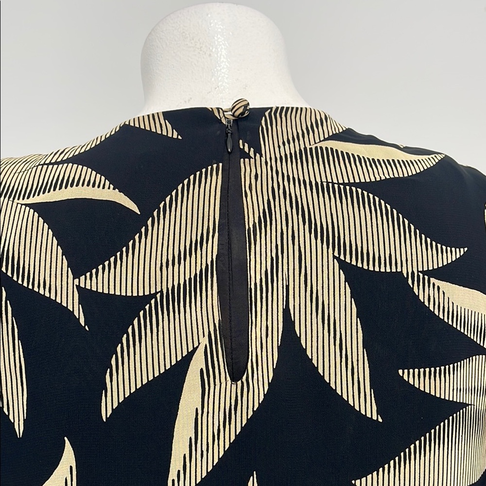 Women's Black and Beige Leaf Print Long Sleeve Dress - Picture 6 of 8
